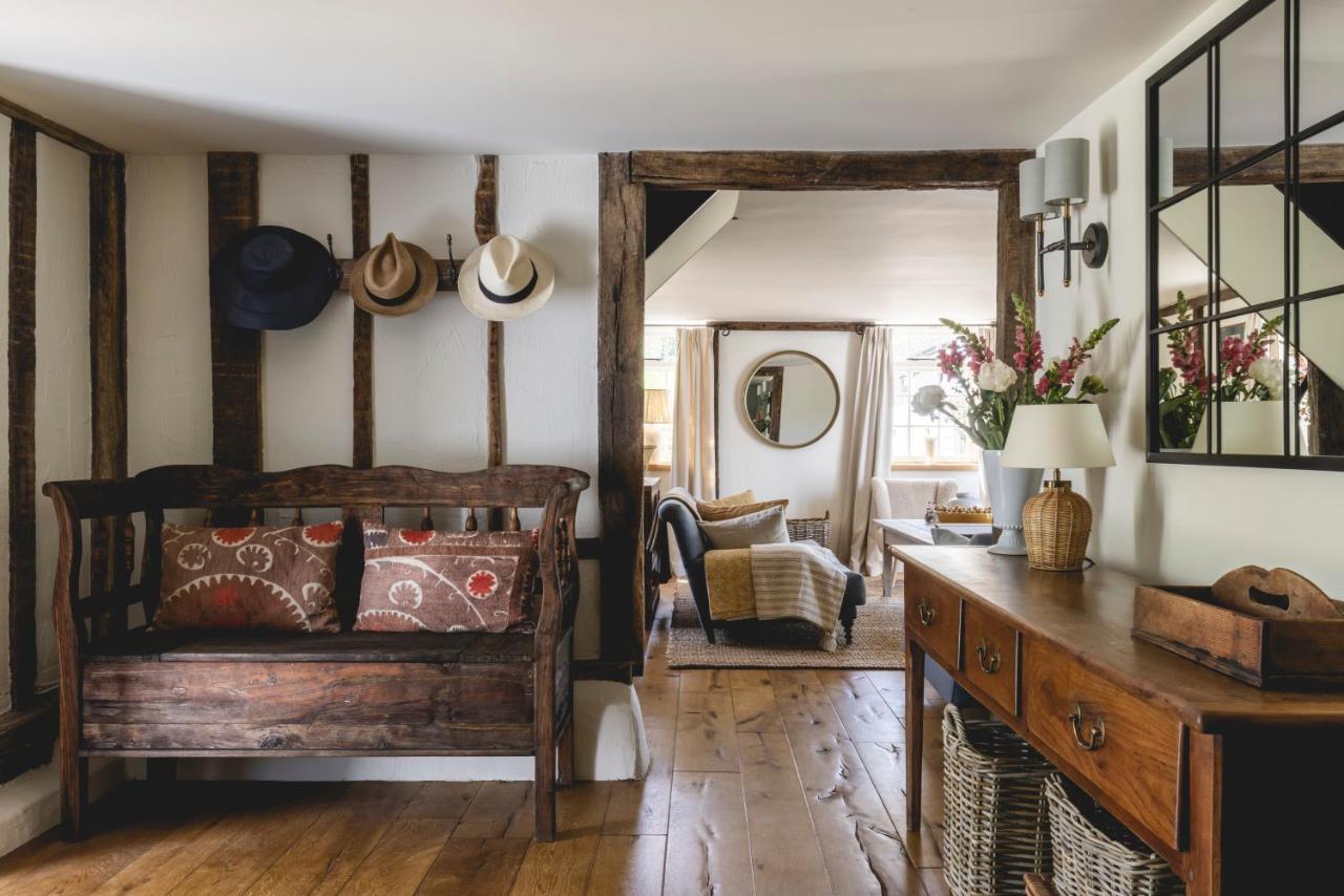 Cosy Cottage With Beautiful Garden, Hottub & Sauna Marden  Bagian luar foto